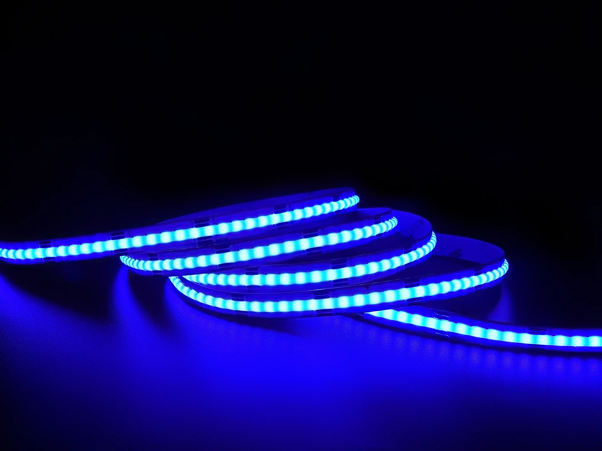 ST203 Series, 576LED/M, 12W/M, RGB, 31.25mm CUT, IP65, LED Strip Light