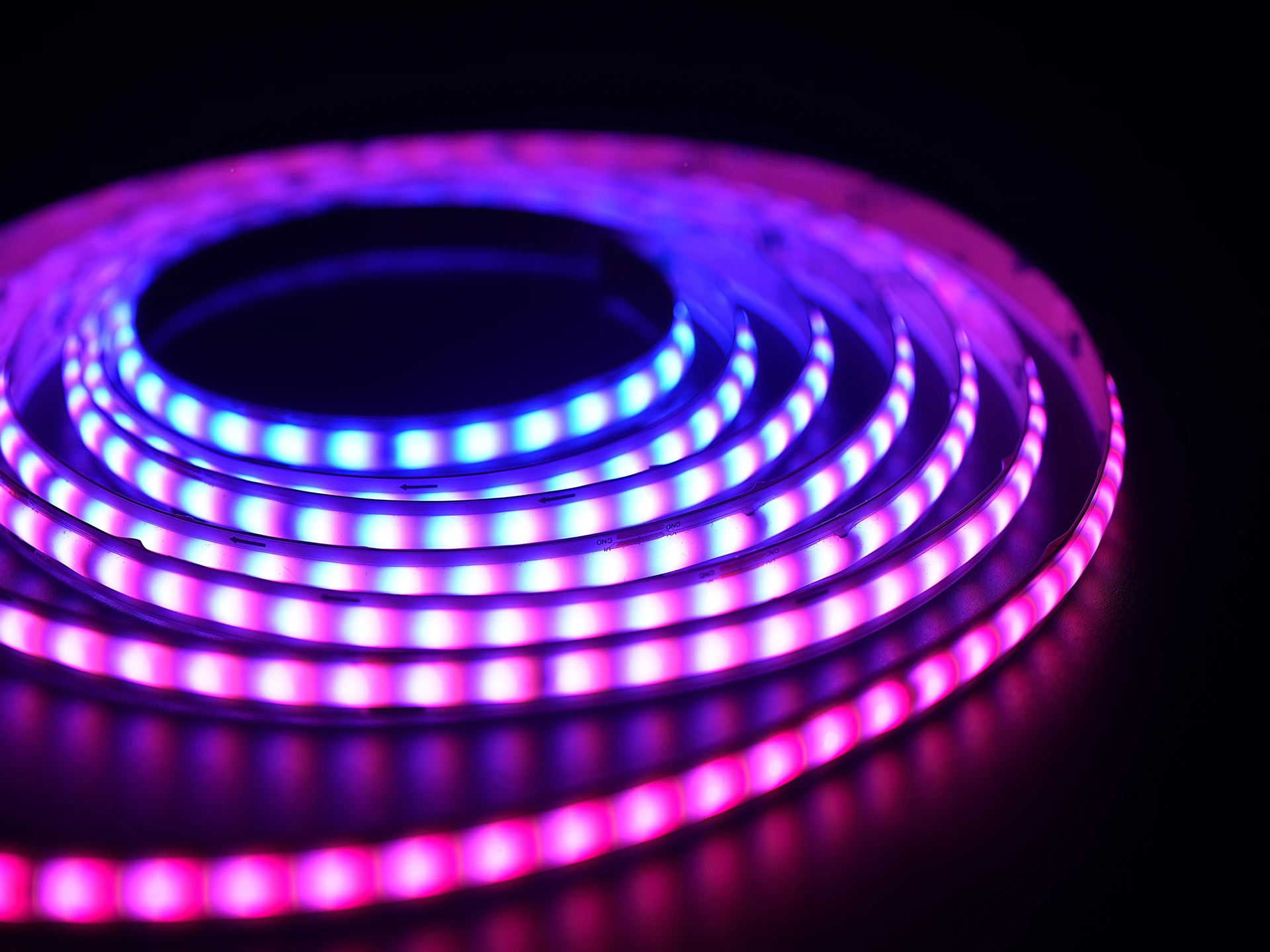 ST208 Series, 360LED/M, 7W/M, IRGB, 100mm CUT, IP65, LED Strip Light